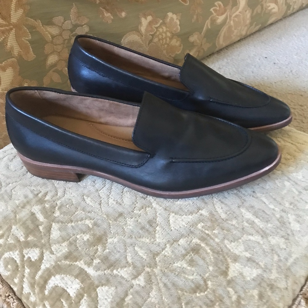 100% leather aerosoles